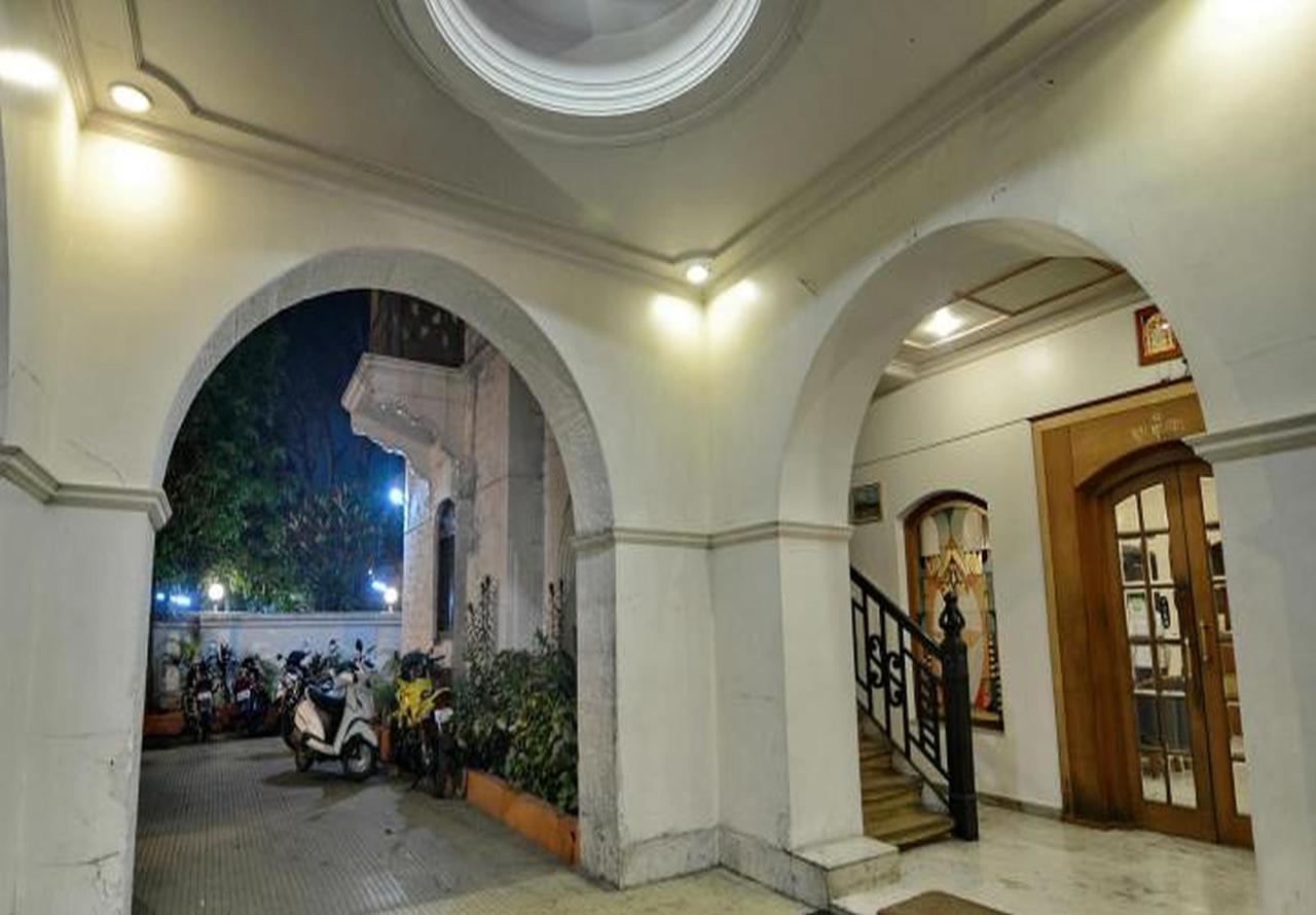 Hotel Ritz Pune Exteriör bild