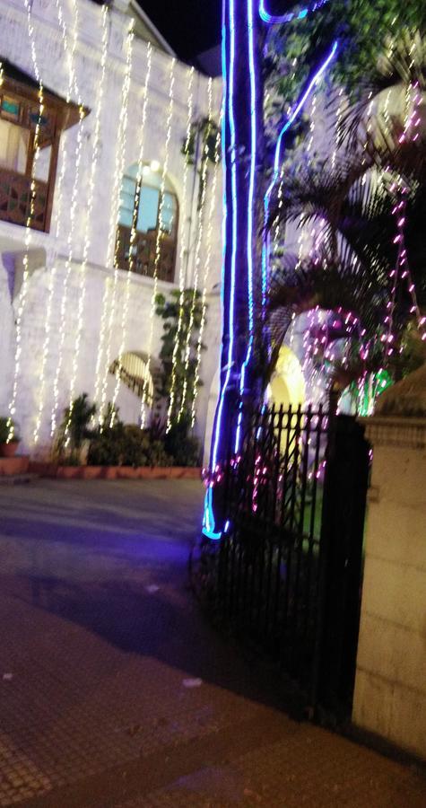 Hotel Ritz Pune Exteriör bild